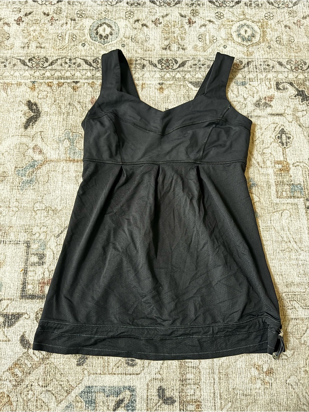 🍋 Lululemon Athletica tank